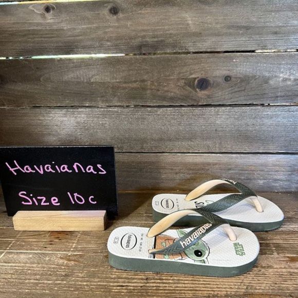 Kids Childrens Havaianas Star‎ Wars Baby Yoda Grogu Sandals Flip Flops Size 10 C - Picture 1 of 6